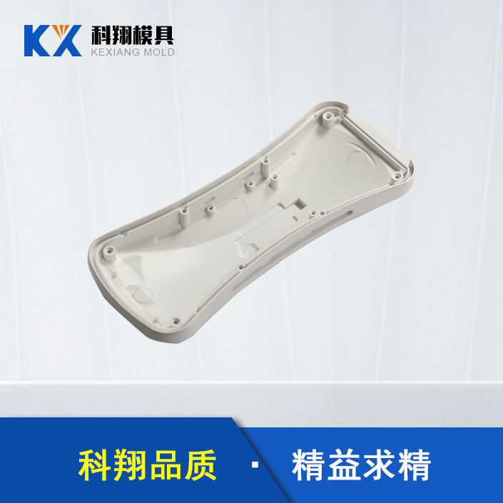 塑膠模具模頭十分重要，注塑模具模頭應(yīng)該怎么安裝？